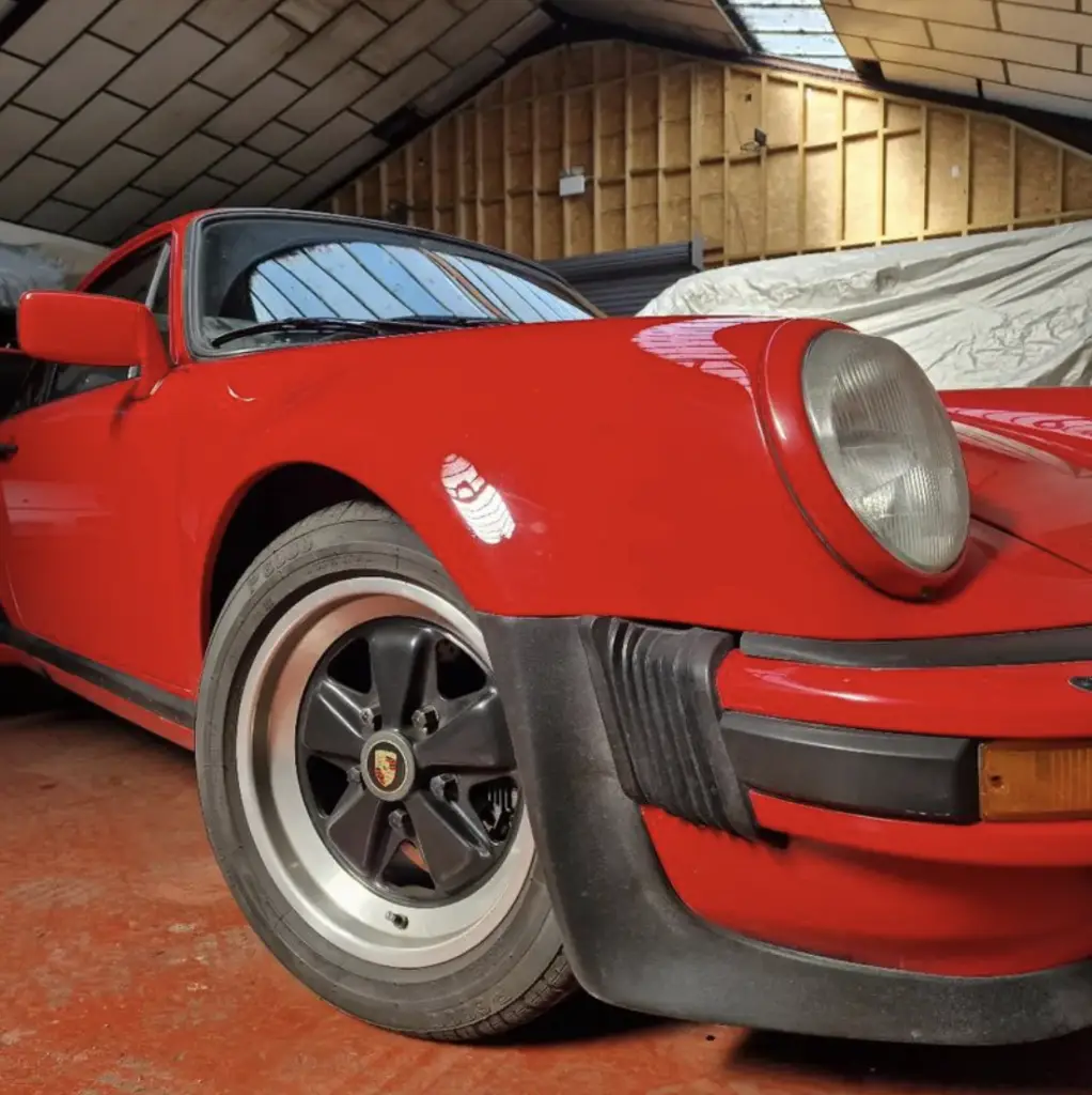 Red Porsche 930 Turbo