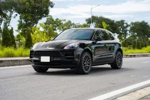 Porsche Macan Black